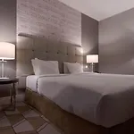 Do Colegio Szálloda 4*
