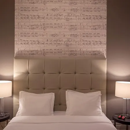 Do Colegio Hotel 4*