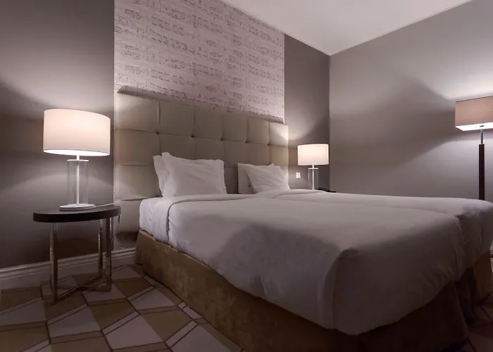 Do Colegio Szálloda 4*