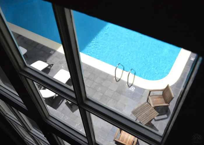 ドゥ コレヒオ 4*